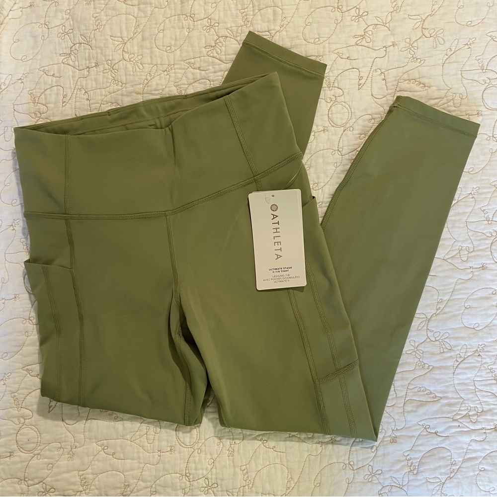 Athleta Ultimate Stash II 7/8 Tight | Olive Green | Small